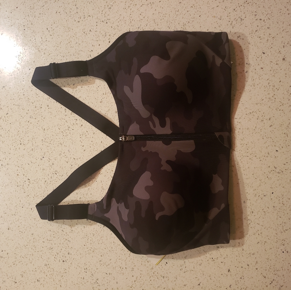 Sports bra